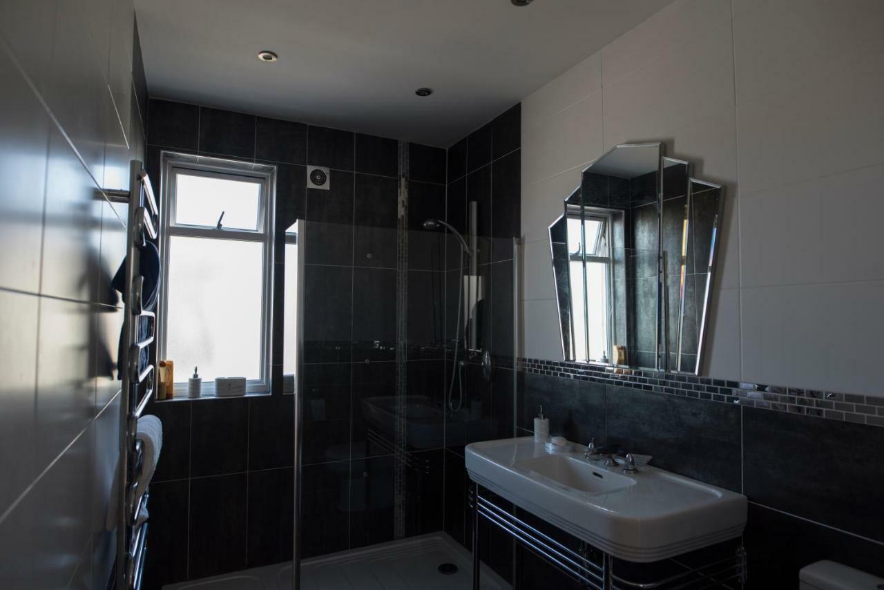 The Estuary View Apartment Thorpe Bay Exterior foto